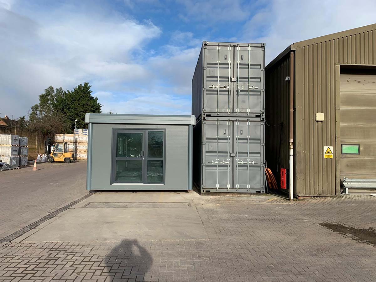 GR8 Cambridge Branch New Office Arrival GR8 Tool Hire